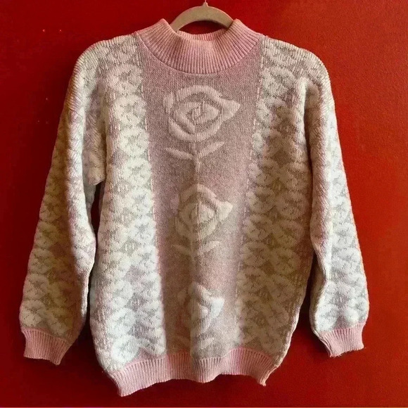 Vintage 80s pastel pink with silver lurex floral pullover sweater - Picture 1 of 8